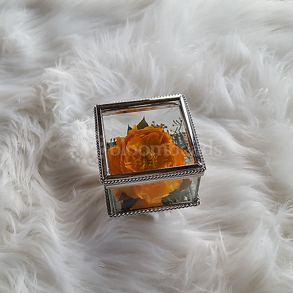 Freezedried flower box in Dayton, Ohio - perfect wedding gift